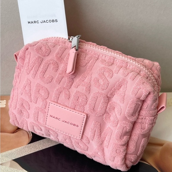 Marc Jacobs Handbags - NWT Marc Jacobs pink terry collection cosmetic bag.